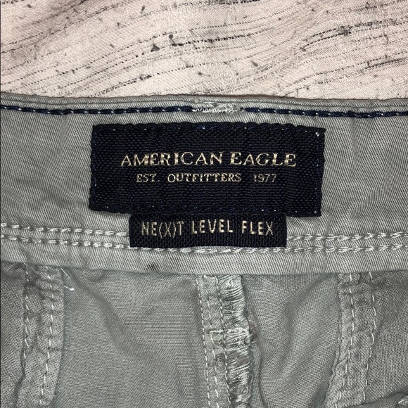 Shorts - Picture 3 of 5